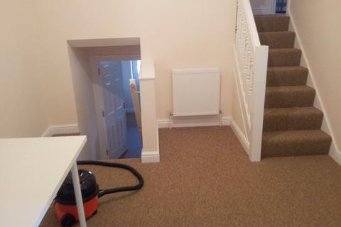 8 bedroom end of terrace house to rent - Horfield Rd, Bristol BS2