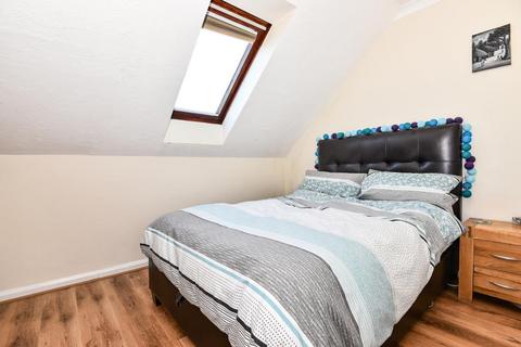 undefined, Gandon Vale,  High Wycombe,  HP13
