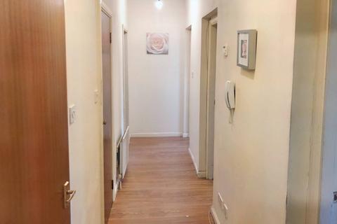 2 bedroom flat to rent, Old Rutherglen Road, Flat 1-2, Glasgow G5