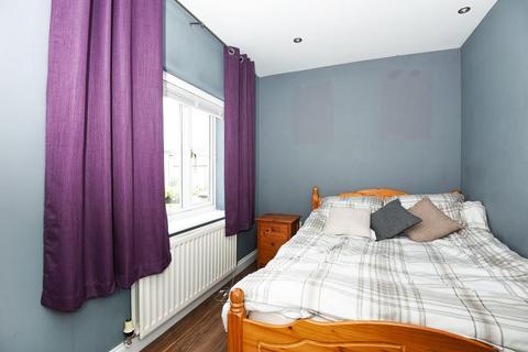 2 bedroom end of terrace house to rent, Banbury,  Oxfordshire,  OX16