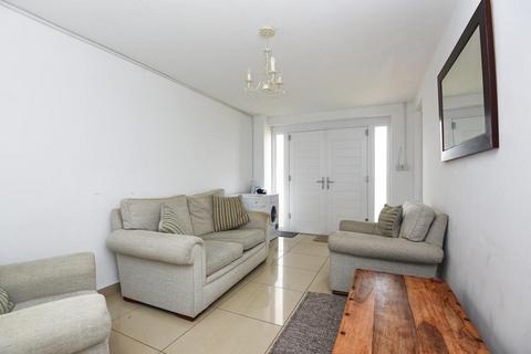 2 bedroom end of terrace house to rent, Banbury,  Oxfordshire,  OX16