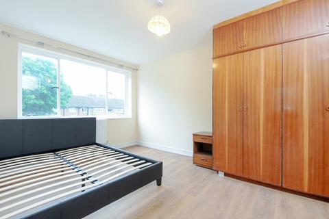2 bedroom apartment to rent - Regents Park Road,  Finchley,  N3