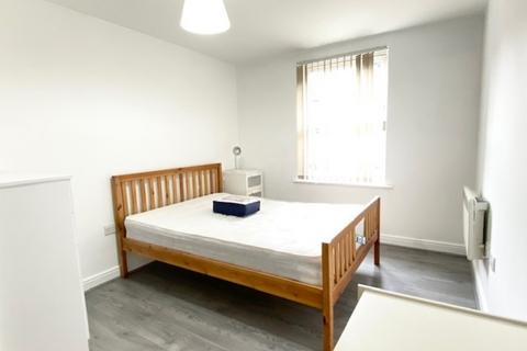 3 bedroom apartment to rent, Bingley Court, Canterbury CT1