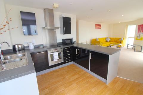 2 bedroom flat to rent - Meridian Bay, Trawler Road, Swansea