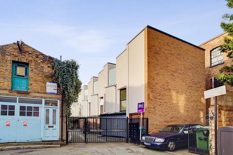 undefined, Brickfield Close, Hackney E9