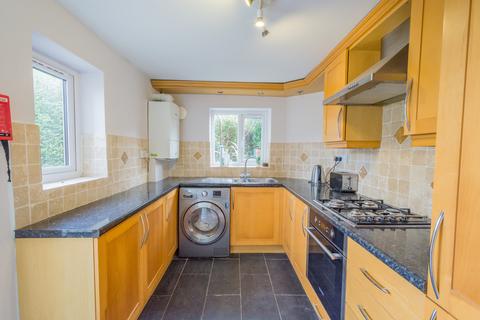 2 bedroom semi-detached house to rent, Burnham Road, Bath