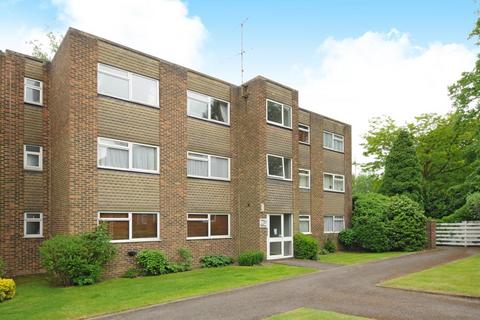 2 bedroom apartment to rent, Gateway Close,  Northwood,  HA6