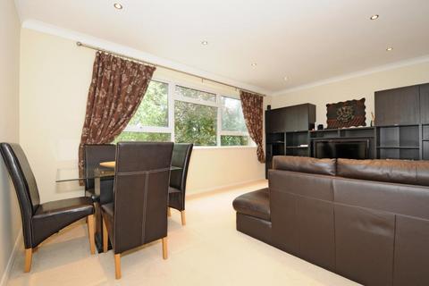 2 bedroom apartment to rent, Gateway Close,  Northwood,  HA6