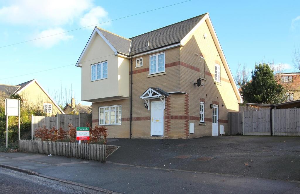 Van Diemans Road, Chelmsford, Essex, CM2 3 bed detached house £385,000