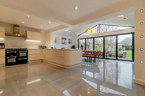 43 Thornton Close, Girton, Cambridge, CB3 0NF