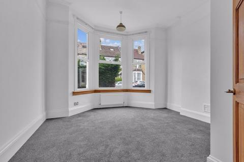 1 bedroom apartment to rent, Farquharson Road, West Croydon