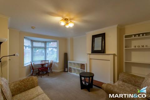 3 bedroom terraced house to rent, Poole Crescent, Harborne, B17