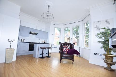 2 bedroom apartment for sale - Magdala Road, Nottingham