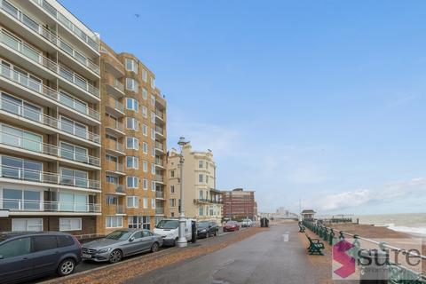 2 bedroom apartment to rent, Spa Court , Kings Esplanade, Hove