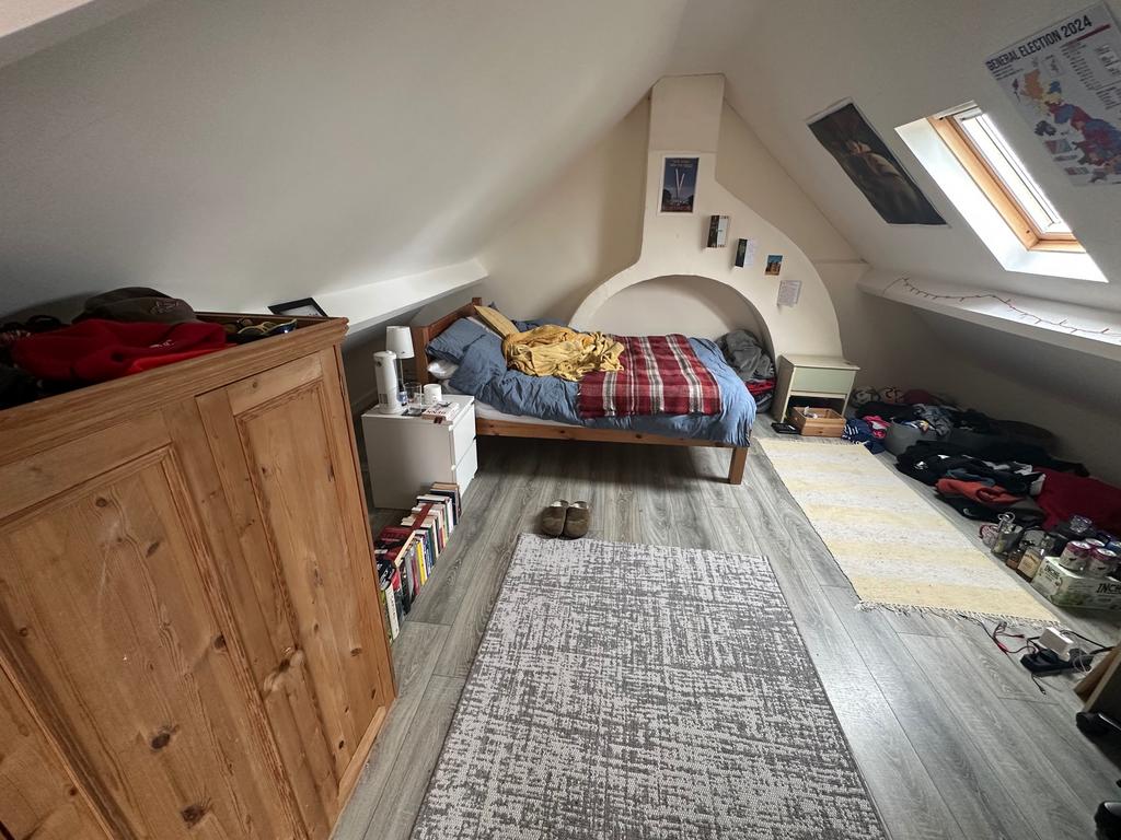 Bedroom no7 loft room