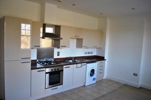 2 bedroom apartment to rent, St Peters Gardens