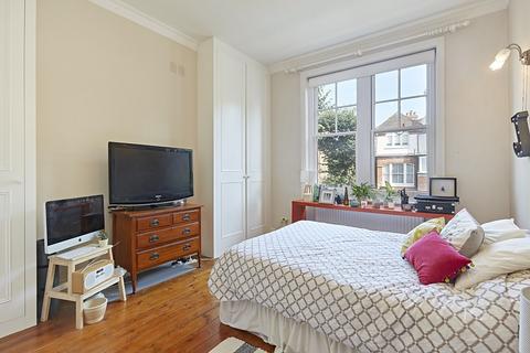 2 bedroom apartment to rent, Esmond Gardens, South Parade, W14