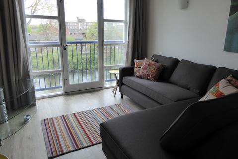 undefined, Kennet Walk, Kenavon Drive, Reading, RG1