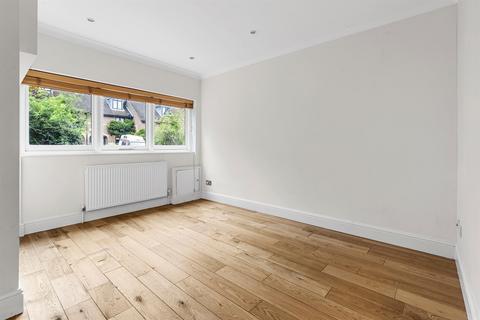 4 bedroom terraced house to rent, Ridgeway Gardens, Highgate, N6