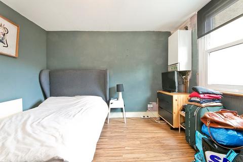 1 bedroom apartment to rent, Kentish Town Road, Kentish Town NW5