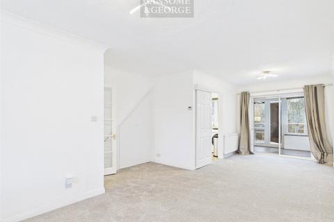 undefined, Horseshoe Crescent, Burghfield Common, Reading, Berkshire, RG7