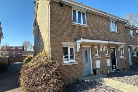 2 bedroom end of terrace house to rent, Flemish Place,  Warfield,  RG42