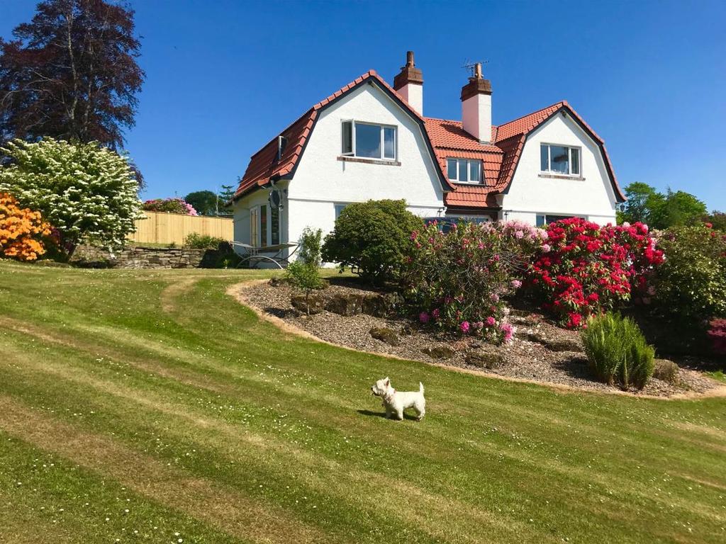 Kirkton of Mailer Road, Craigend, Perth 5 bed detached house £570,000