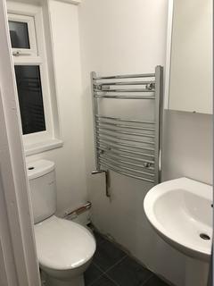 Studio to rent, Lyon Street, Southampton