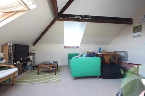 1 bedroom flat to rent, Ashford House, Rainbow Hill