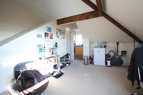 1 bedroom flat to rent, Ashford House, Rainbow Hill