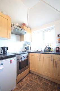 1 bedroom flat to rent, Ashford House, Rainbow Hill