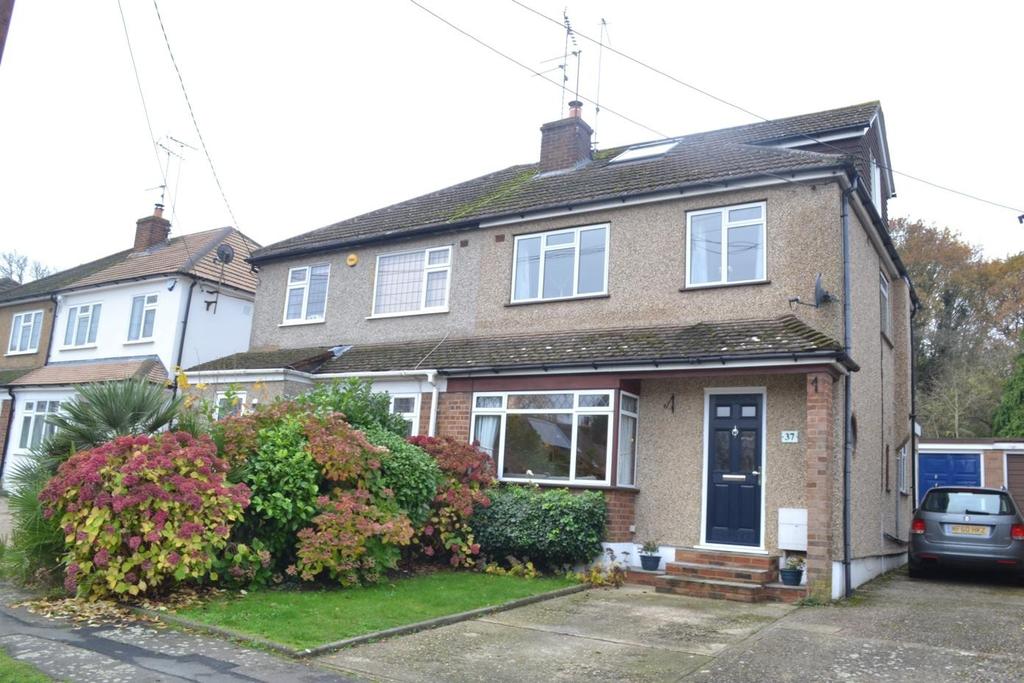 The Rising, Billericay, Essex, CM11 4 bed semidetached house £450,000