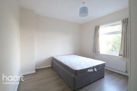 1 bedroom in a house share to rent, Holbrook Road, Cambridge
