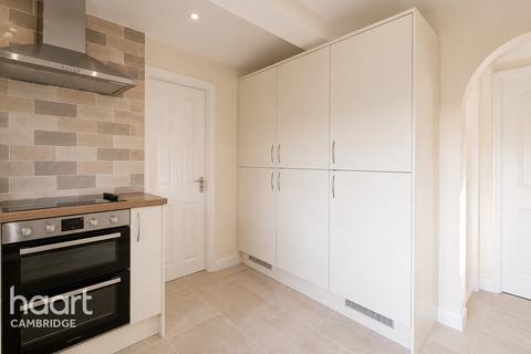 1 bedroom in a house share to rent, Holbrook Road, Cambridge