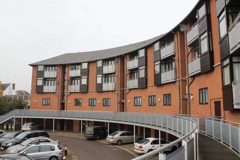 2 bedroom apartment to rent, Nash Way, Harrow HA3