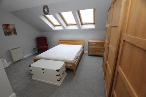 2 bedroom apartment to rent, City Way, 33 City Road
