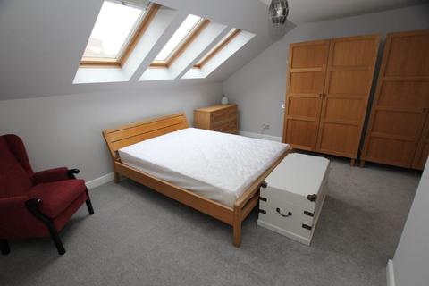 2 bedroom apartment to rent, City Way, 33 City Road