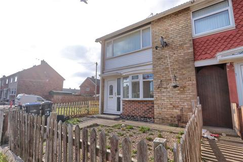 2 bedroom end of terrace house to rent - Caversham Road, Middlesbrough