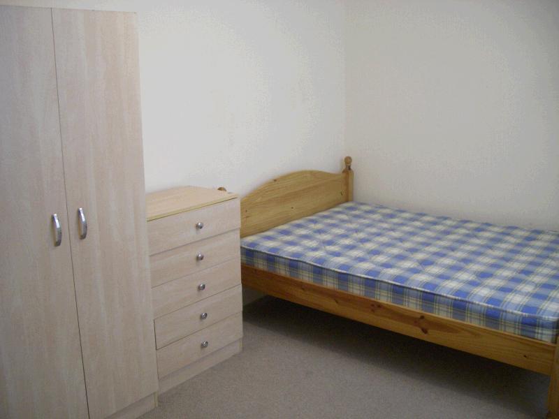 Photograph 4