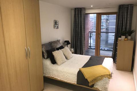 2 bedroom flat to rent - Mackenzie House, Leeds LS10