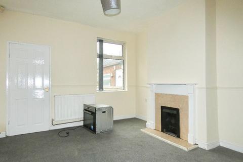 2 bedroom terraced house to rent - Leek Road, Stoke-on-Trent, Staffordshire, ST1 3JL