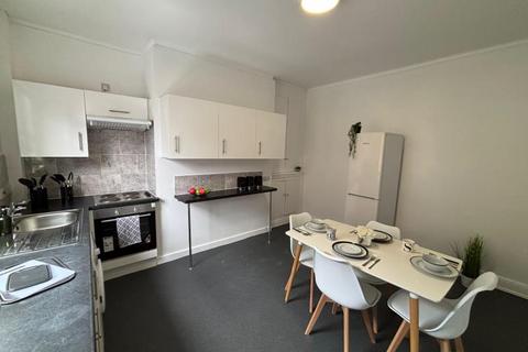 undefined, Granby Place, Leeds LS6