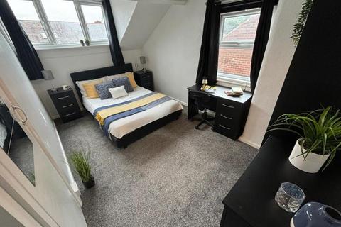 undefined, Granby Grove, Leeds LS6