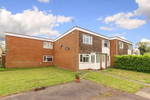 2 bedroom maisonette for sale, Tring