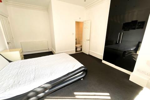 undefined, Room 1, Queens Road, DN1