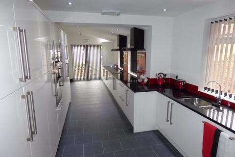 undefined, Room 1, Queens Road, DN1