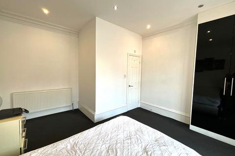 undefined, Room 1, Queens Road, DN1