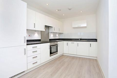 undefined, Featherstone Road, Southall, UB2