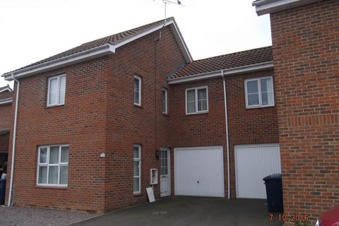 3 bedroom link detached house to rent, Field View, March PE15