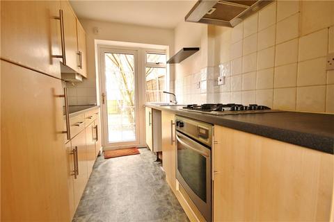 3 bedroom semi-detached house to rent, Homestall, Guildford, Surrey, GU2